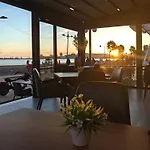 Klebrido Hotel And Restaurant